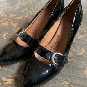 Sofft Black Patent Leather Mary Jane Heel